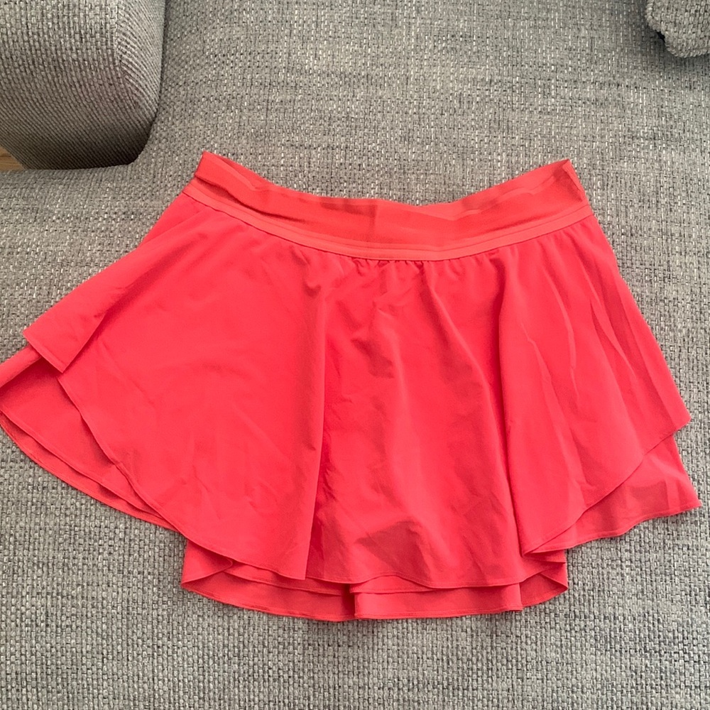 Lululemon court rival high rise skirt, color pale raspberry, size 12